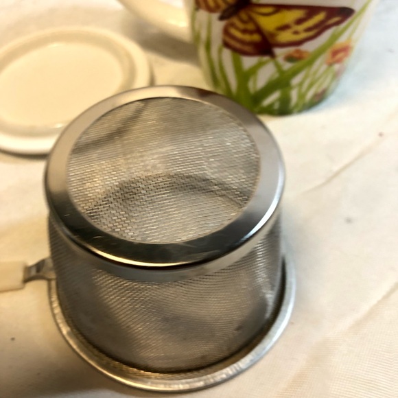 Teaopia Butterfly Cup Mug with infuser and lid loose tea - Picture 5 of 10